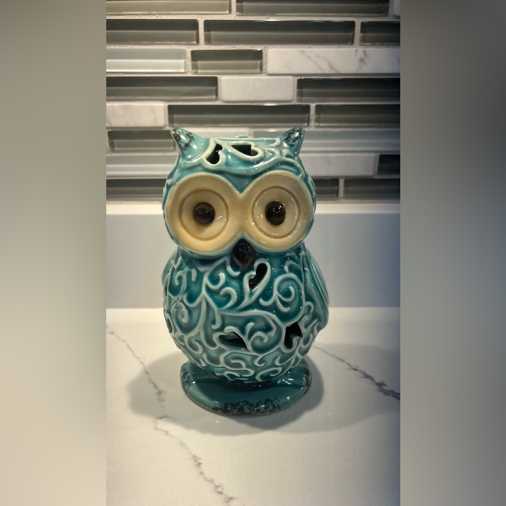 Owl ceramic potpourri figurine